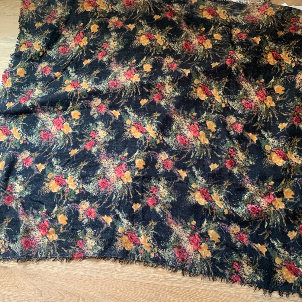 Anthropologie scarf 56x52